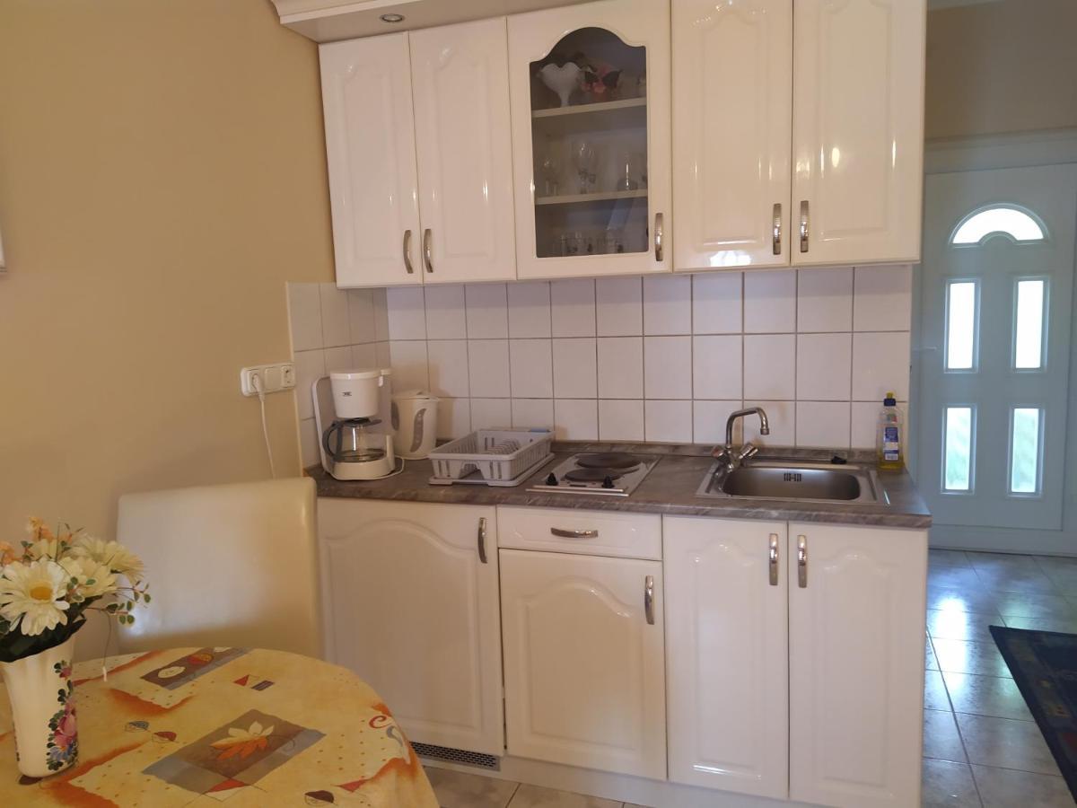 Appartamento Ildiko Appertements Zalakaros Esterno foto